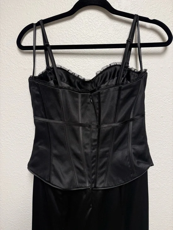 White House Black Market Black Satin Corset Maxi Dress Lace Trim Size 6 - Picture 8 of 12